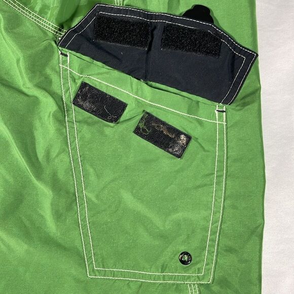 Hurley mens green solid polyester board shorts 10" inseam swimwear - size 38 - Picture 10 of 12